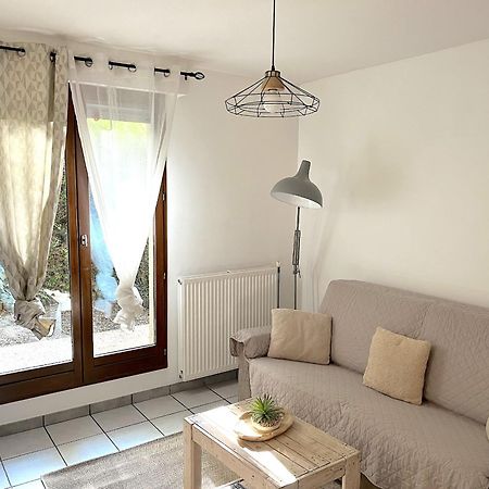 Joli Studio Avec Jardin Apartman Annecy Kültér fotó