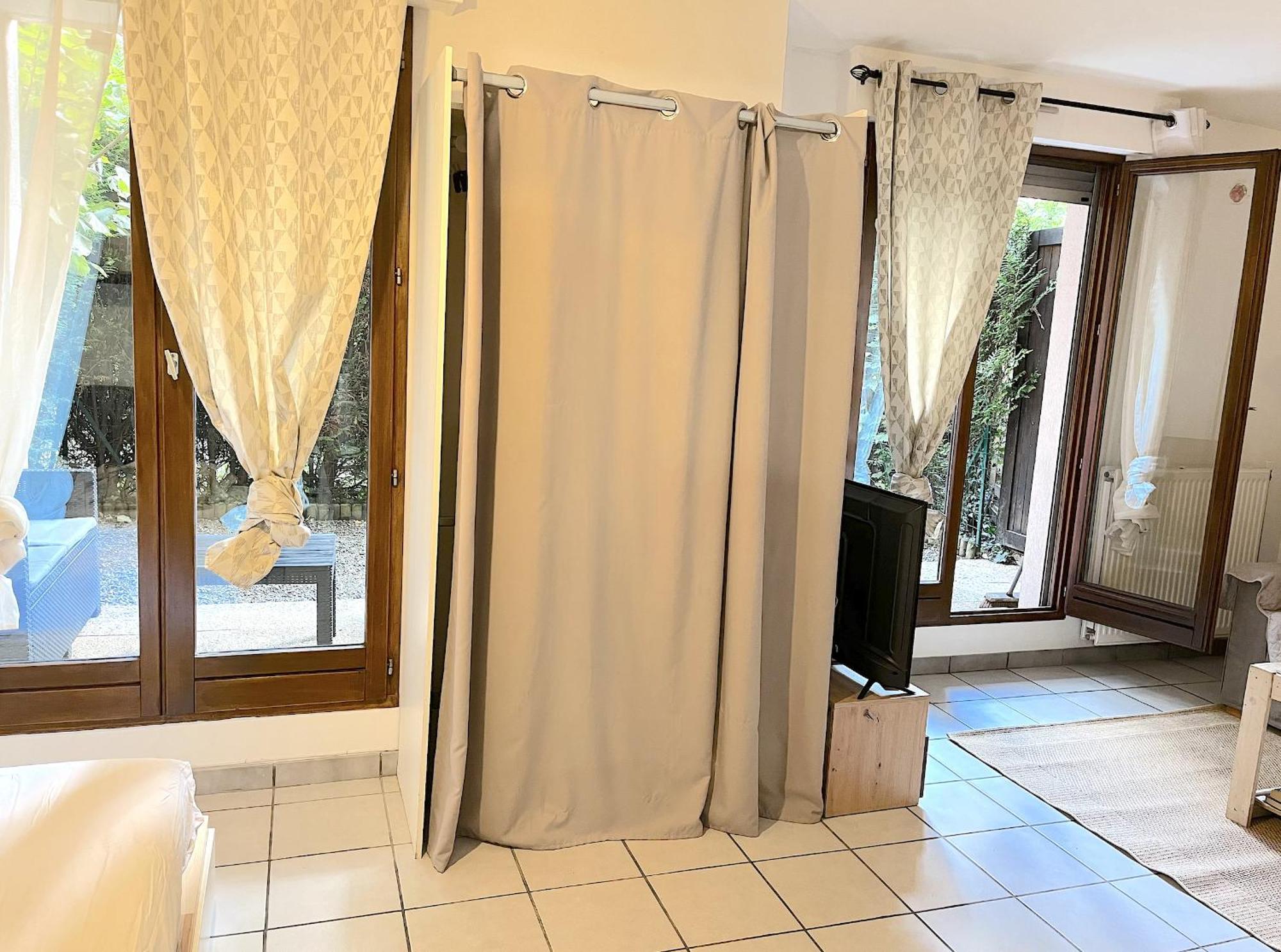 Joli Studio Avec Jardin Apartman Annecy Kültér fotó